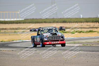 media/Sep-29-2024-24 Hours of Lemons (Sun) [[6a7c256ce3]]/Bus Stop (1145a-1215p)/